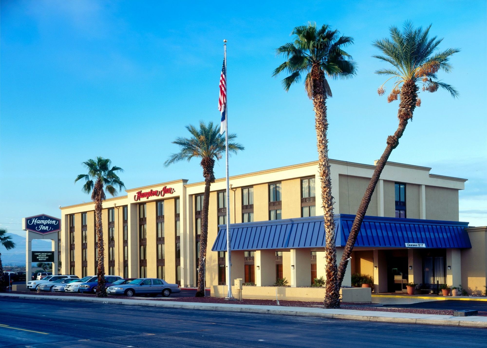 Hampton Inn Lake Havasu City Extérieur photo